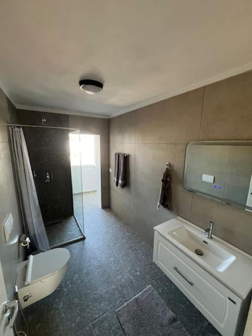 Modern Apt Near City Centre Shkodër 外观 照片