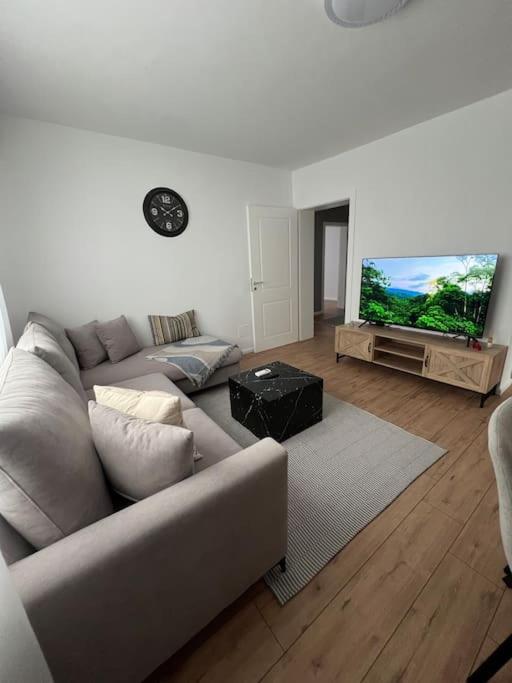 Modern Apt Near City Centre Shkodër 外观 照片